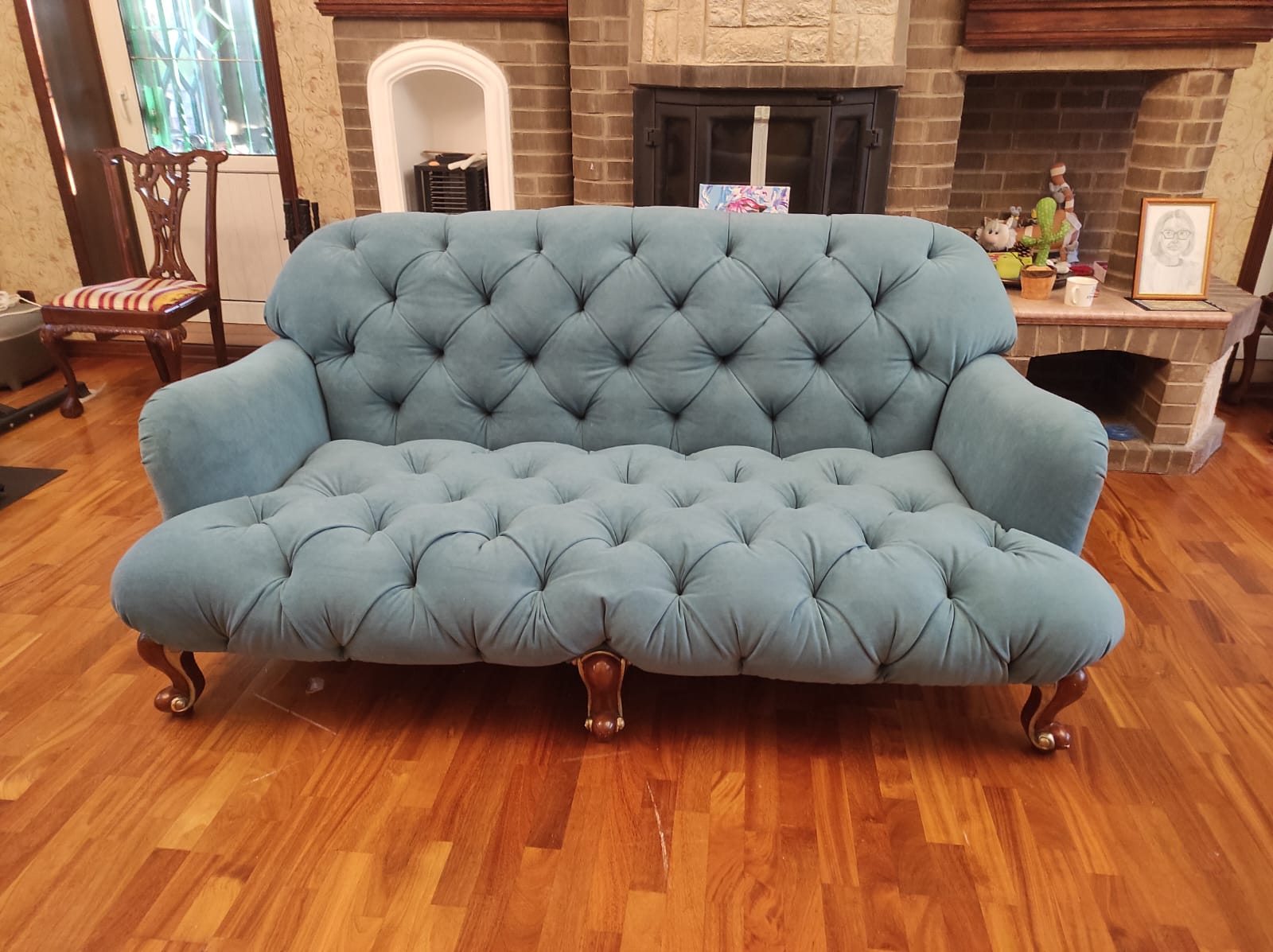 Перетяжка дивана. Столбовая