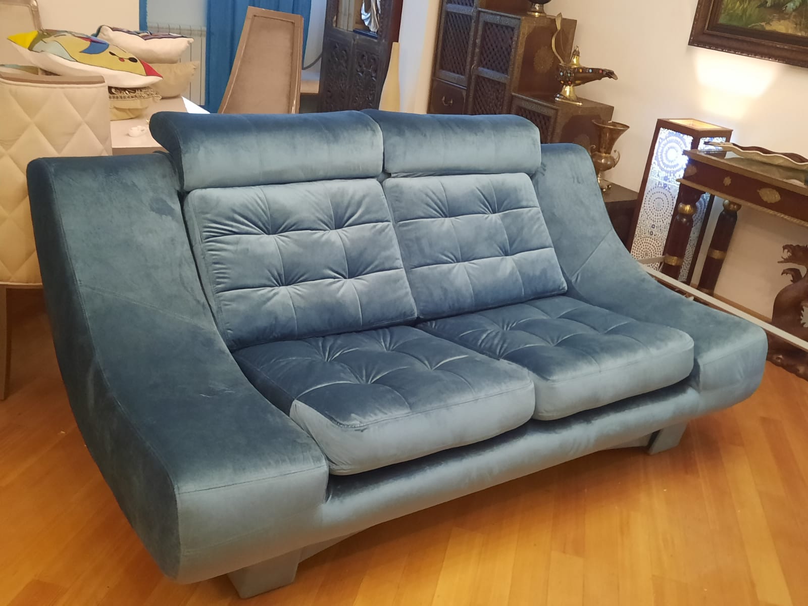 Обивка дивана на дому. Столбовая